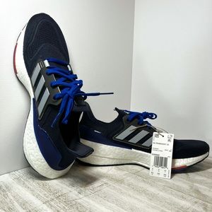 UltraBoost 22 Running Shoes
